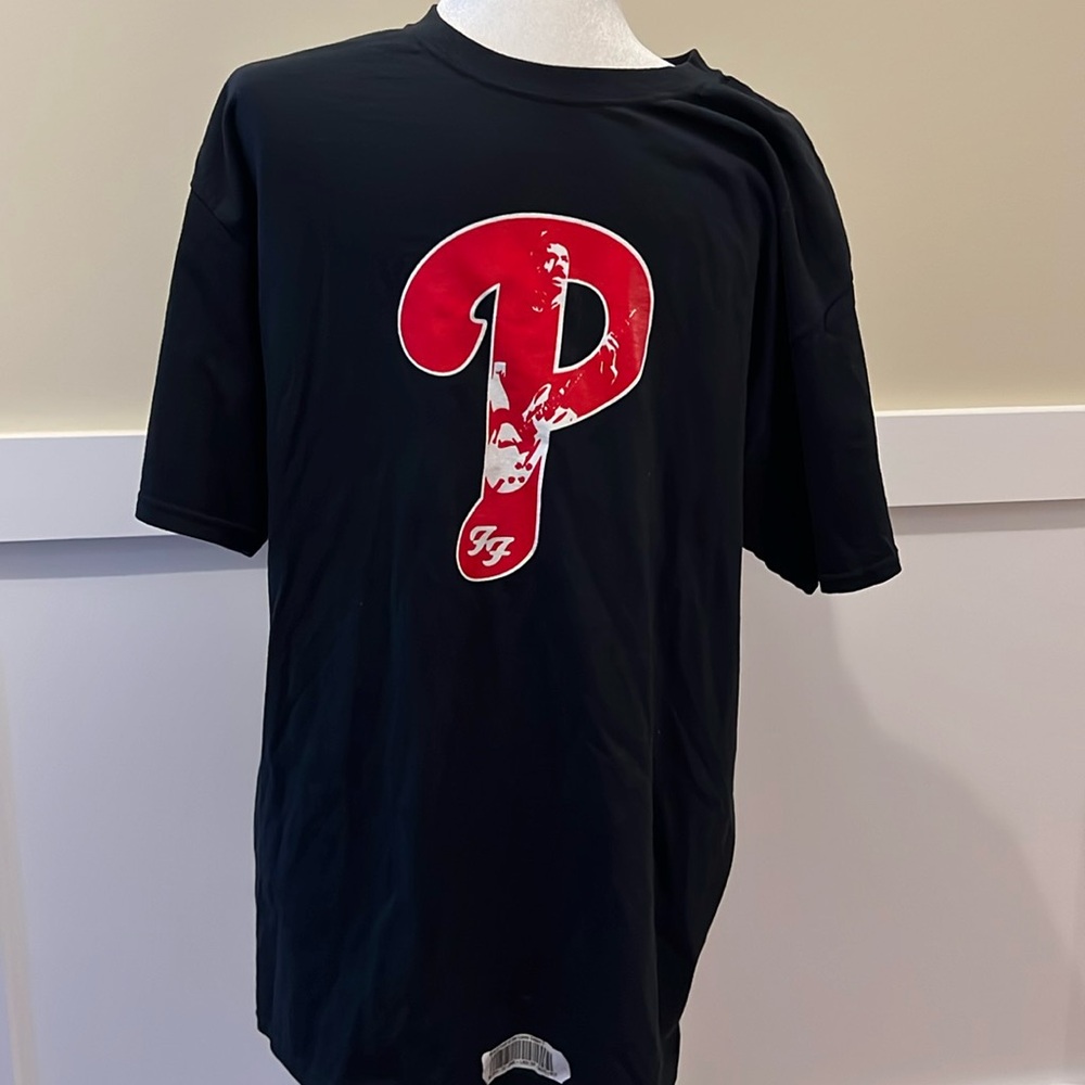 Phillies Foo Fighters Tee Shirt